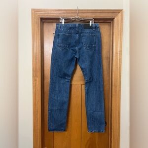 Ch. Chapter 2139 3207 Men’s Jeans Size 36 NWT Measures 34.5” x 33”